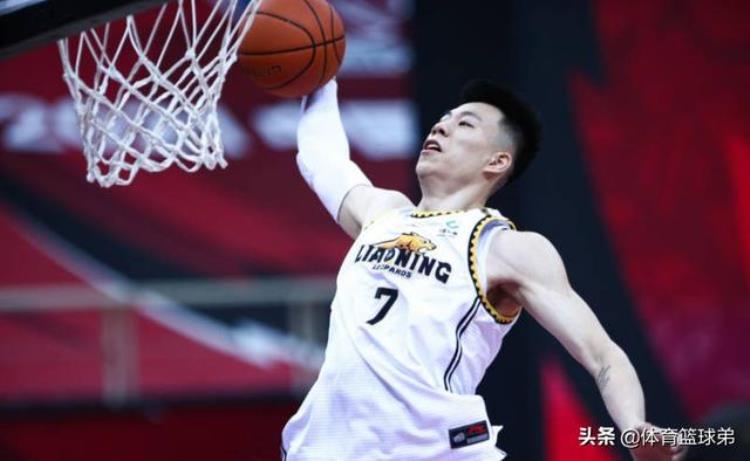 cba 扣将「CBA扣将也斩获了NBA的青睐就算这条路再难走他也要拼出奇迹」