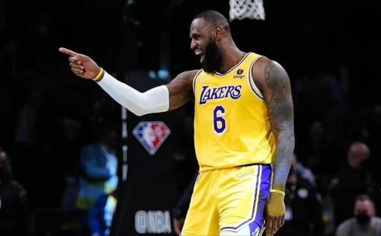 nba历史十大得分手「NBA历史上10大超级得分手安东尼垫底张伯伦第七詹皇进前五」