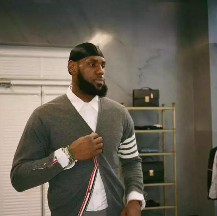 nba中最会穿衣的球星有你的爱豆吗「NBA中最会穿衣的球星有你的爱豆吗」