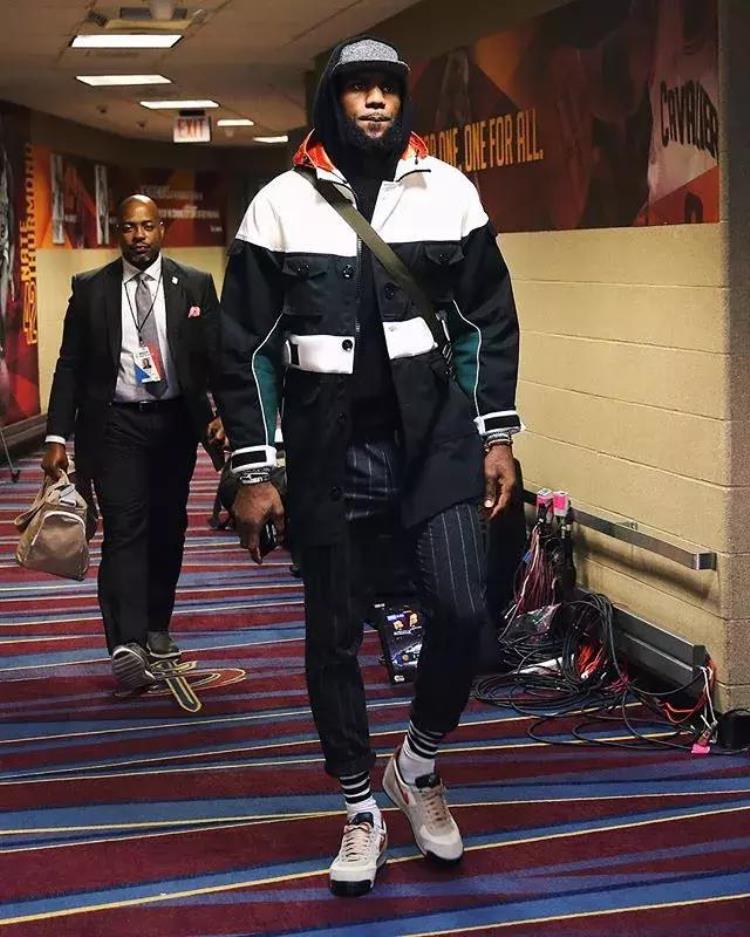 nba中最会穿衣的球星有你的爱豆吗「NBA中最会穿衣的球星有你的爱豆吗」