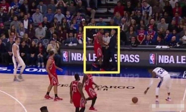 nba裁判判错怎么办「在NBA当裁判有多不易姚明跳球误伤裁判刚开场就下场」