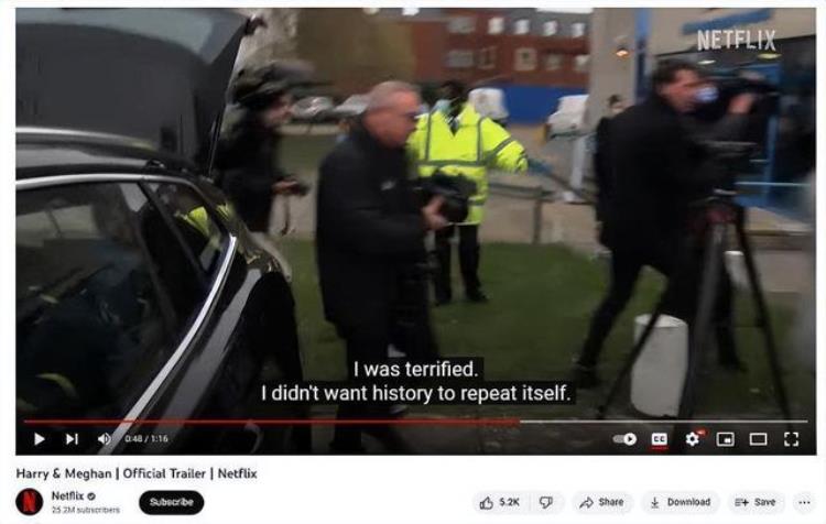 英国超模乔丹「英国女模乔丹久违现身第16次改造后衣服里像塞了西瓜绷带还在」
