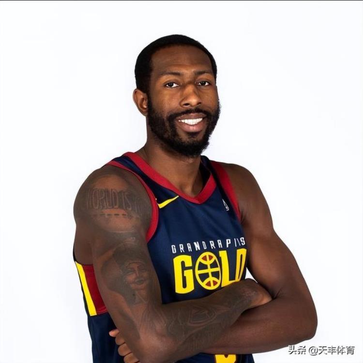 2020年nba自由球员签约「2022年自由球员市场开启第1日交易签约汇总」