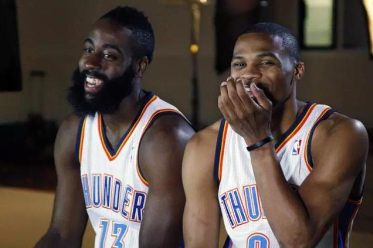 nba总决赛表现最好的球员「NBA八位现役球星里总决赛最糟糕的一场比赛看一看谁的状态最差」