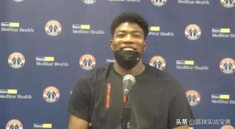 终于回来NBA第一神秘球员两战13分5板现在给库兹马打下手