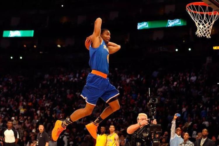 nba弹跳力最高的人「空中飞人盘点NBA弹跳能力最强的十大球星前三实至名归」