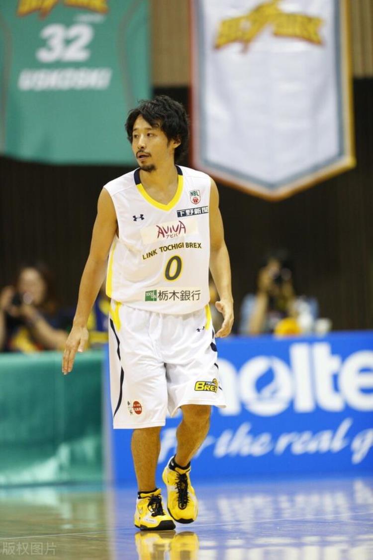 当年日本男篮水平并不高但身高仅1米75的田卧勇太为何打进NBA