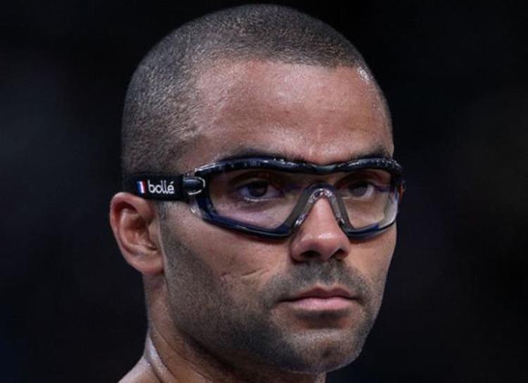 这真不是为了装X细说NBA赛场上那些关于眼镜的故事