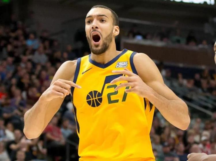 2021nba最贵球员「美媒列出202223赛季NBA最昂贵的首发阵容价值218亿美元」