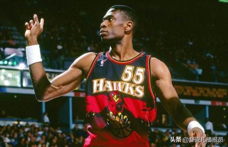 nba最霸气的庆祝动作「NBA历史十大霸气庆祝动作詹姆斯霸王步上榜乔丹动作太嚣张」