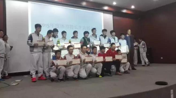 北京市八一学校以军魂铸人理念培育校园足球文化全国青少年校园足球特色学校系列访谈