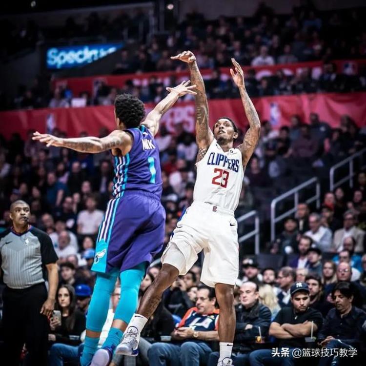 他是NBA唯一一个同时交两个女朋友的球员NBA最顶级的超级第六人