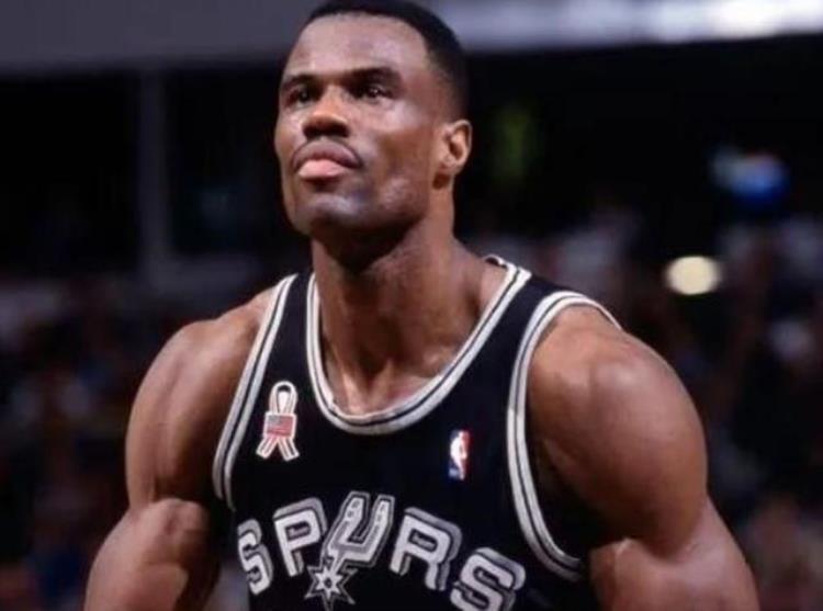 nba季后赛盖帽榜虎扑「盖出一片新天地盘点NBA季后赛十大盖帽王马刺名宿稳居第一」