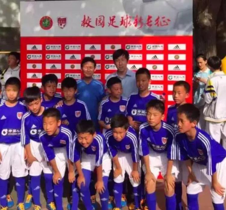 北京市八一学校以军魂铸人理念培育校园足球文化全国青少年校园足球特色学校系列访谈