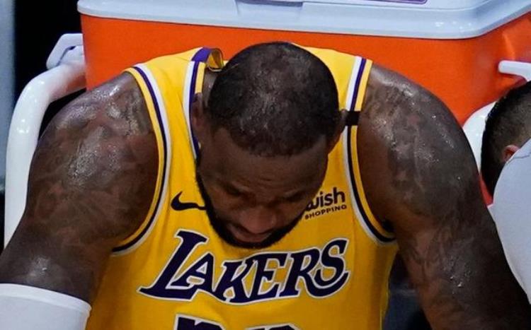 nba球员感染新冠到底该不该官宣「NBA球员感染新冠到底该不该官宣」