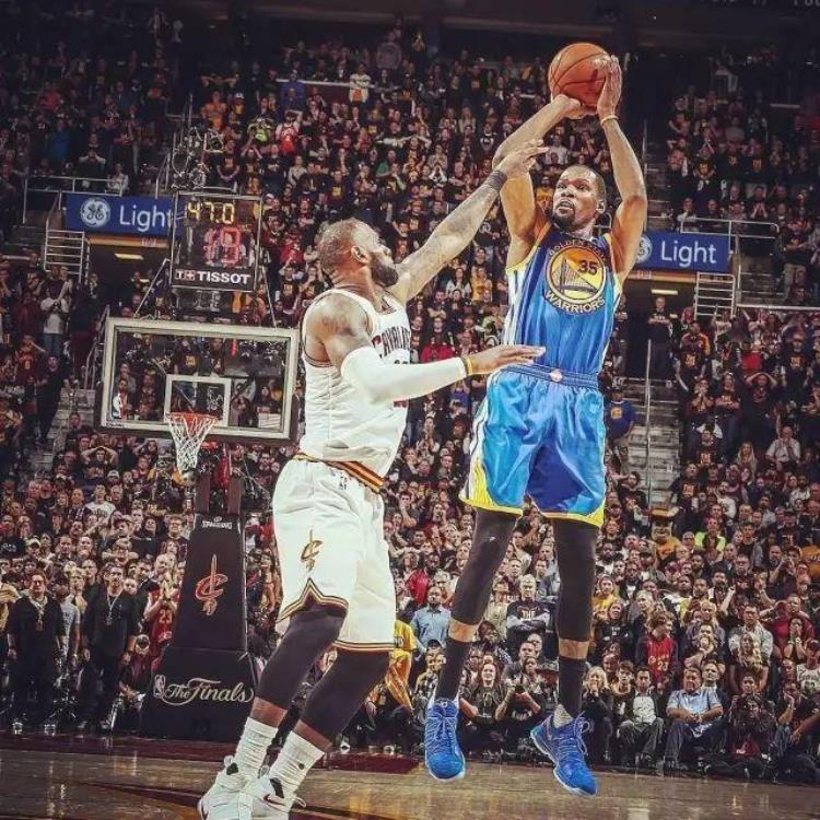 nba总决赛表现最好的球员「NBA八位现役球星里总决赛最糟糕的一场比赛看一看谁的状态最差」