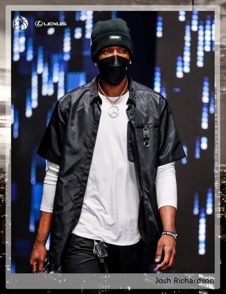 NBA球员通道短袖衬衫穿搭示范单品推介