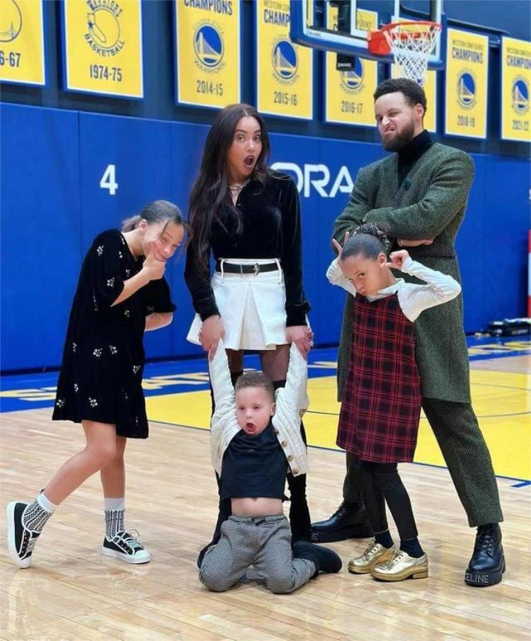 nba现任最强控卫「NBA现役最强控卫盘点莫兰特库里谁是你心中最强指挥官」
