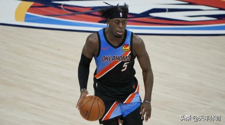 2020年nba自由球员签约「2022年自由球员市场开启第1日交易签约汇总」