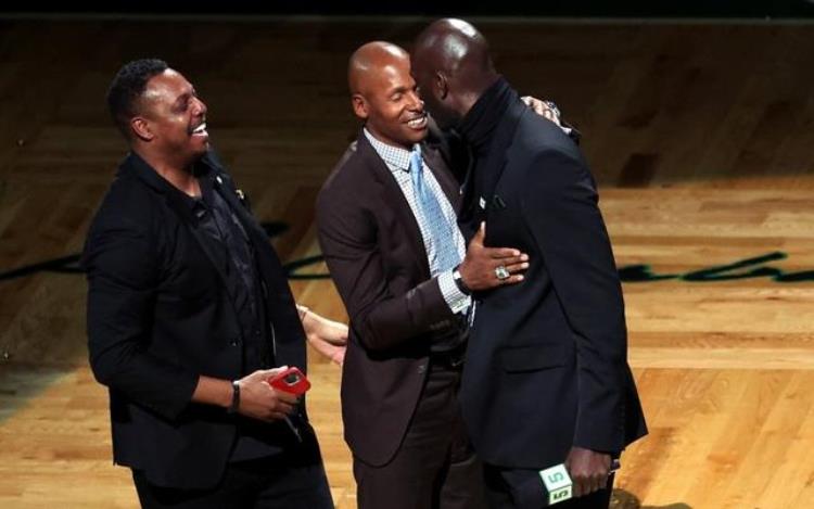 NBA史上有哪些球员在收到耻辱性合同后选择离队