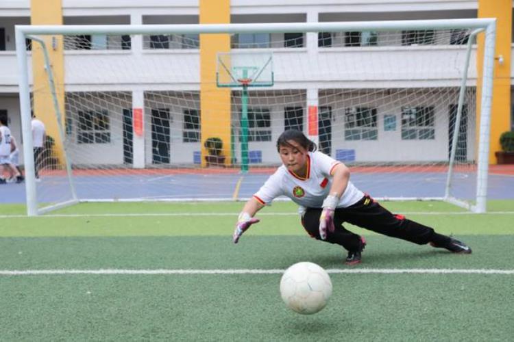 河南7名小将踢入校园足球国家队未来可凭踢球进名校