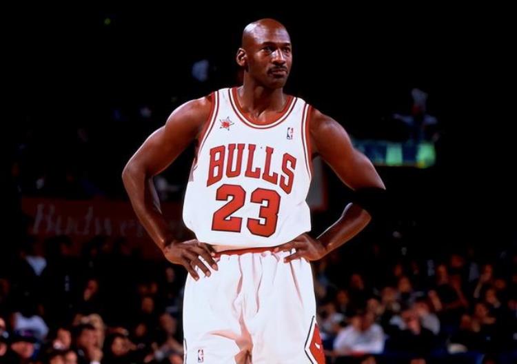 nba现役攻防一体最强的球员「NBA最强攻防一体阵容都有谁贾巴尔力压群雄詹皇不可动摇」