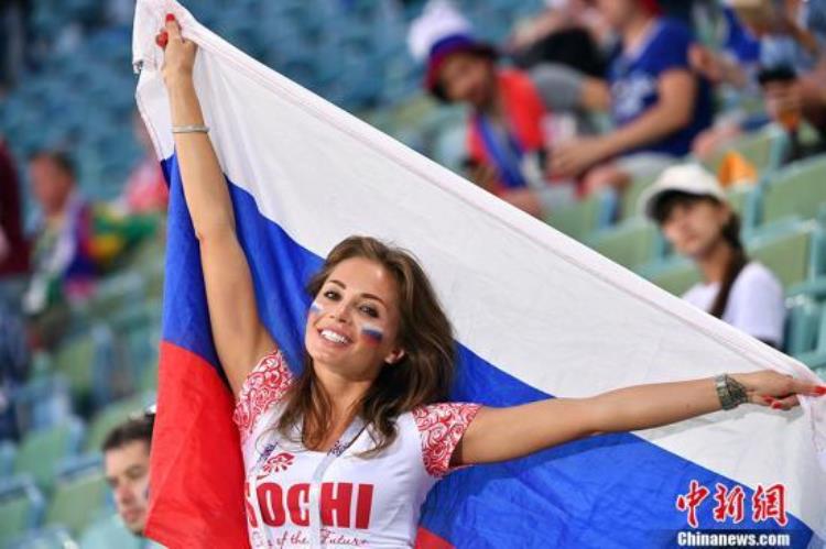 俄罗斯遭淘汰远非末日只因足球如安徒生童话般美好