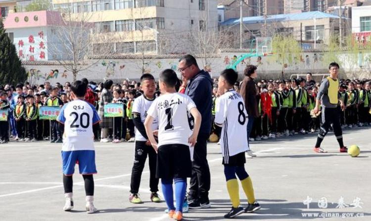 秦安县兴国二小学「秦安县兴国二小举行第五届校长杯校园足球班级联赛」