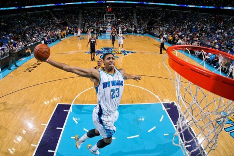 篮球人物安东尼戴维斯「nba75大巨星安东尼戴维斯」