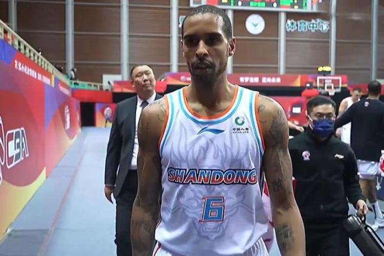 山东高速nba外援「NBA强援已经入境山东高速有个大胆的想法王晗的压力却更大了」