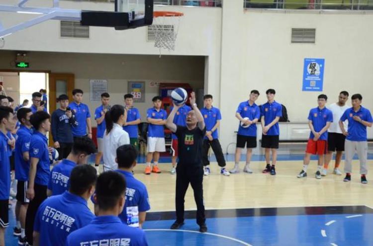 中国篮协北京篮协双重认证东方启明星教练员培训大会圆满收官