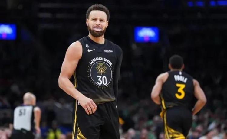 美媒评选nba现役十大球星「美媒将目前最好的55名现役球员划分成10档库里三档詹姆斯四档」