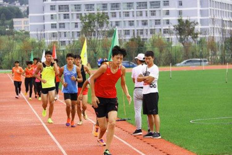 云南省第十五届省运会开幕式「省运会开赛在即保山健儿积极备战」