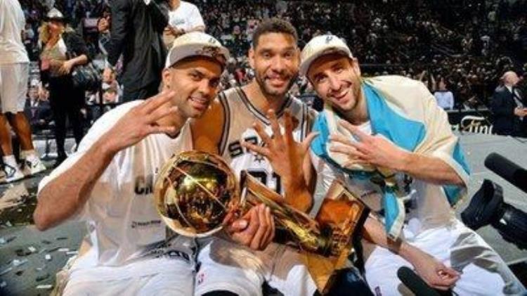 心目中最强nba阵容「新世纪的这20年谁是你心中的最强NBA球队中」