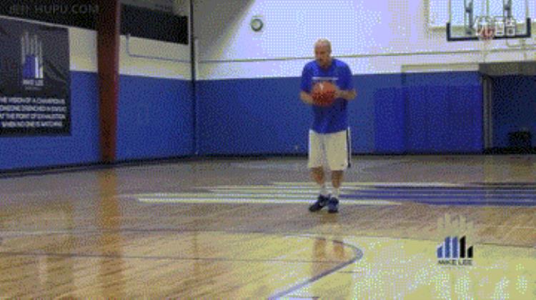 篮球教学简单运球假动作有哪些「篮球教学简单运球假动作」
