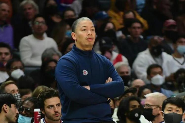 nba获得总冠军最多的教练「美媒将作为教练和球员都赢得总冠军的12人按顺序排名谁被低估了」