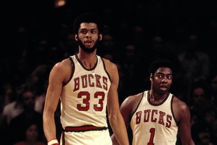 奥斯卡罗伯特逊「NBA365天365星奥斯卡罗伯特森」