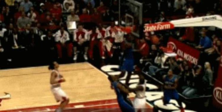 热火科比「NBA最强火锅科比狂奔28米追帽胖虎像打排球一神人站着盖帽」
