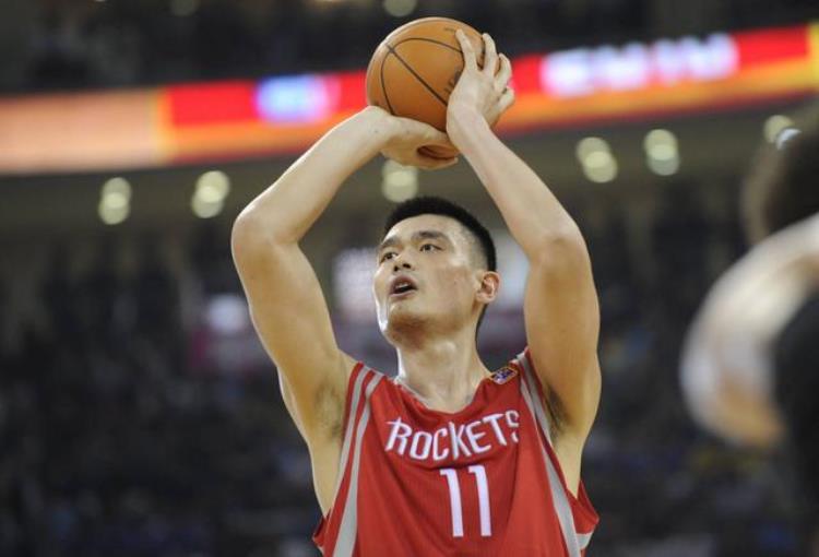 奥尼尔最后的球队「奥尼尔谈NBA最强后仰球员不是科比也非乔丹荣誉少却进名人堂」