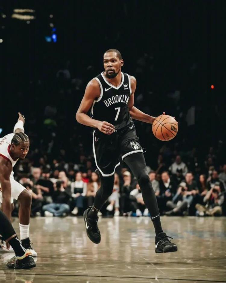 chatGPT评现役最强NBA十大球员有点出乎我的意料