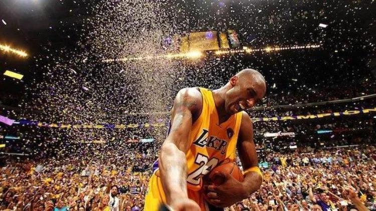 03年最佳阵容「美媒2003年的最佳一阵是NBA历史最强一阵看看都有哪些球员」