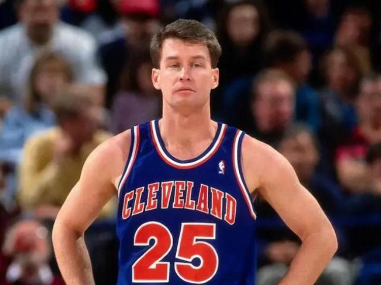 乔丹18中3「NBA纪实连载70马克普莱斯乔丹时代被严重低估的180俱乐部成员」