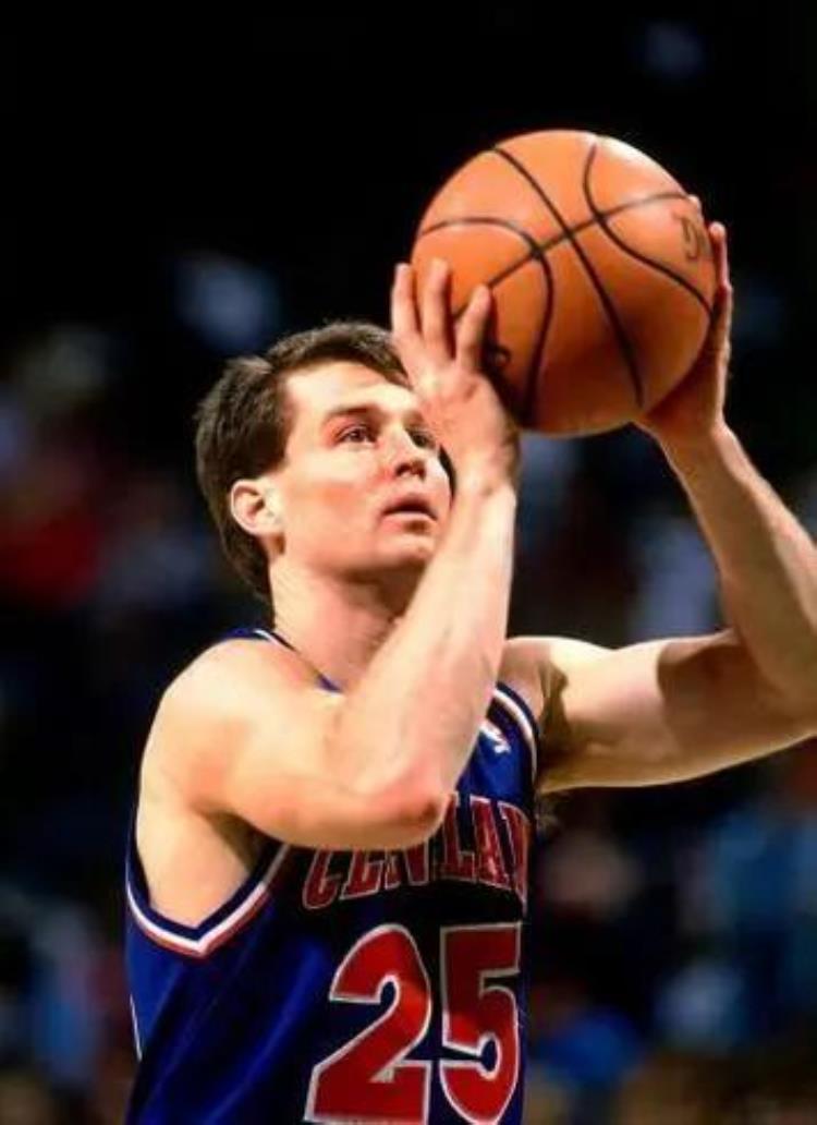 乔丹18中3「NBA纪实连载70马克普莱斯乔丹时代被严重低估的180俱乐部成员」