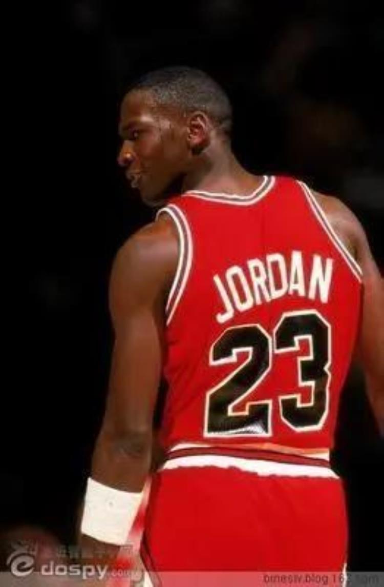 乔丹18中3「NBA纪实连载70马克普莱斯乔丹时代被严重低估的180俱乐部成员」