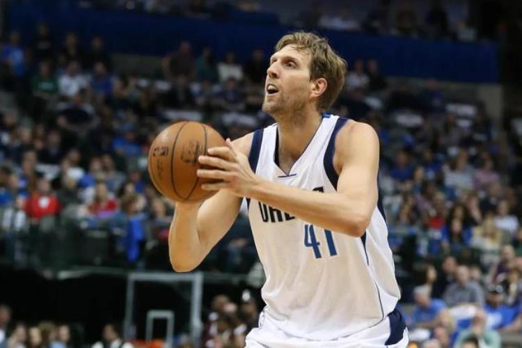 nba历史三分球命中率最高「美媒列出NBA历史得分榜前十名的三分球命中数谁最令人震惊」