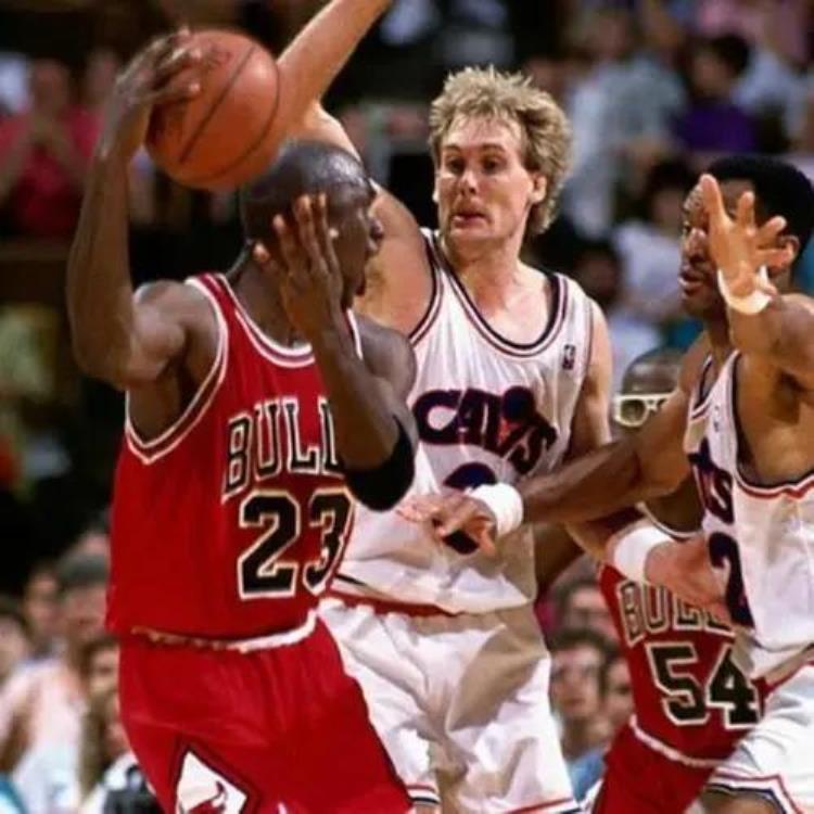 乔丹18中3「NBA纪实连载70马克普莱斯乔丹时代被严重低估的180俱乐部成员」