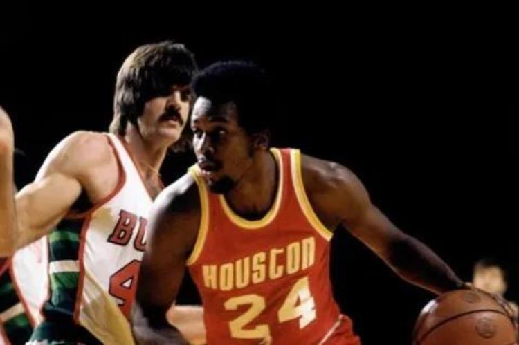 nba史上最伟大的十名球员「美媒列出了史上最伟大的20名球员以及他们的总决赛战绩和数据」