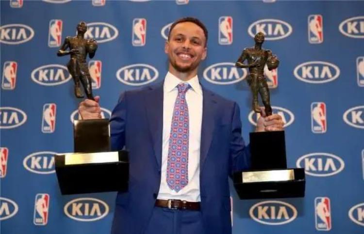 21世纪nba最强13人「21世纪历史前五球员大揭秘乔丹无人可及库里绝地反击」