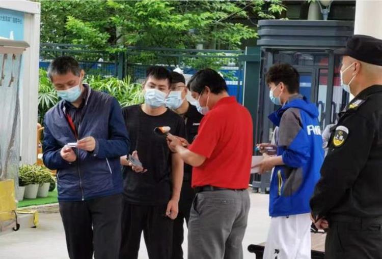 大鱼海棠故事讲解,关于大鱼海棠的故事及寓意