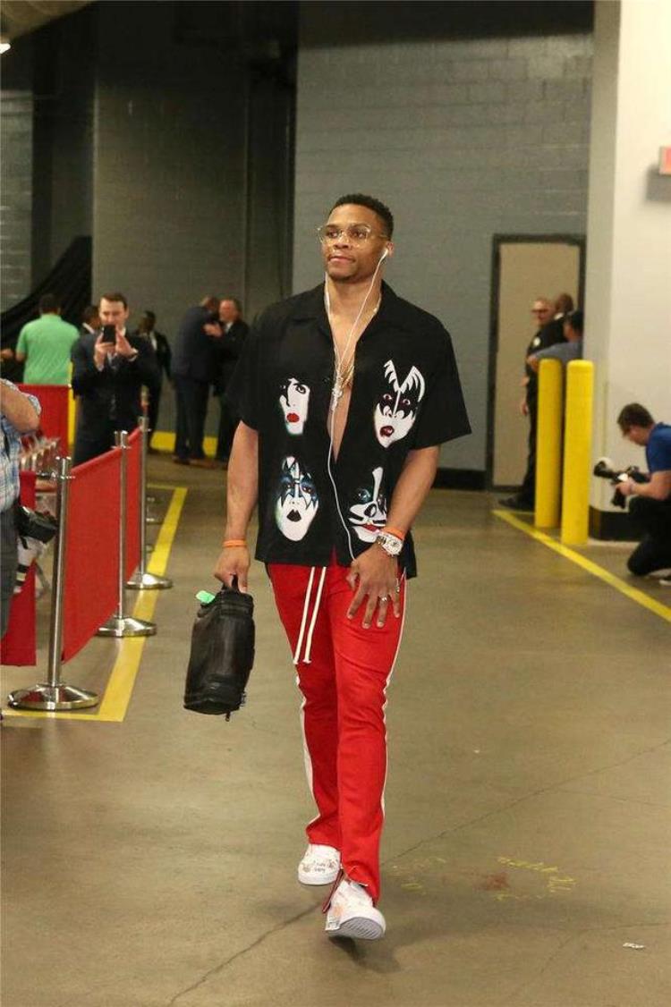 nba球星到底有多潮看这4位就知道了吗「NBA球星到底有多潮看这4位就知道了」